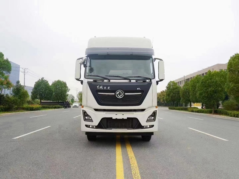 東風(fēng)天龍KL前四后八冷藏車 東風(fēng)天龍KL前四后八冷藏車