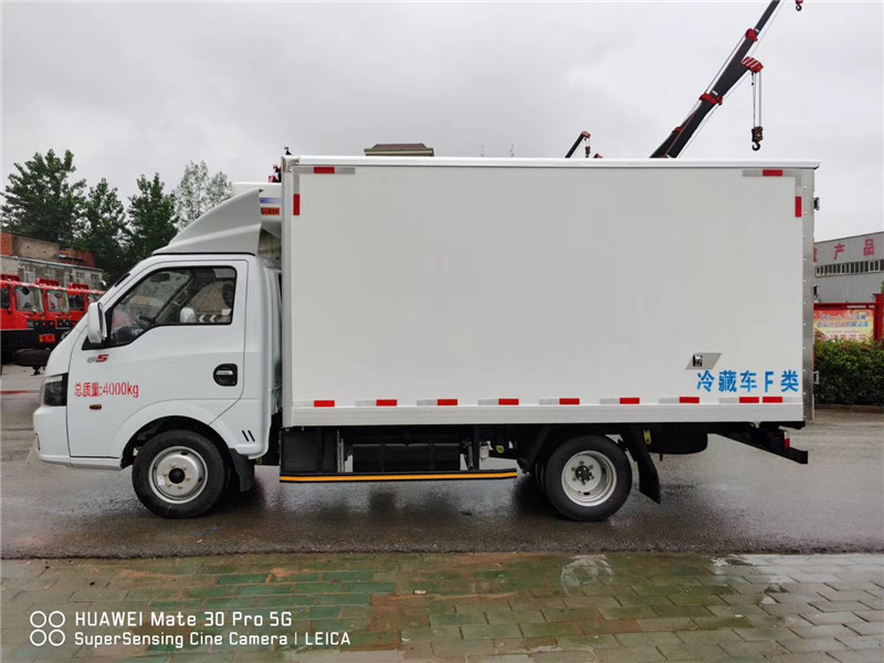 國六 東風(fēng)途逸3.4米柴油版冷藏車 國六 東風(fēng)途逸3.4米柴油版冷藏車