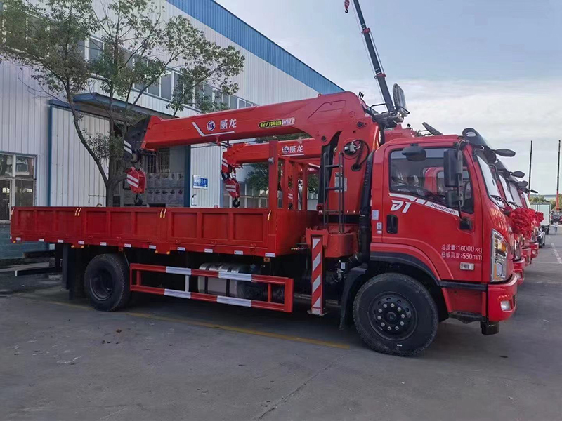 DFV5161JSQGP6D東風(fēng)D1單橋隨車吊 DFV5161JSQGP6D東風(fēng)D1單橋隨車吊