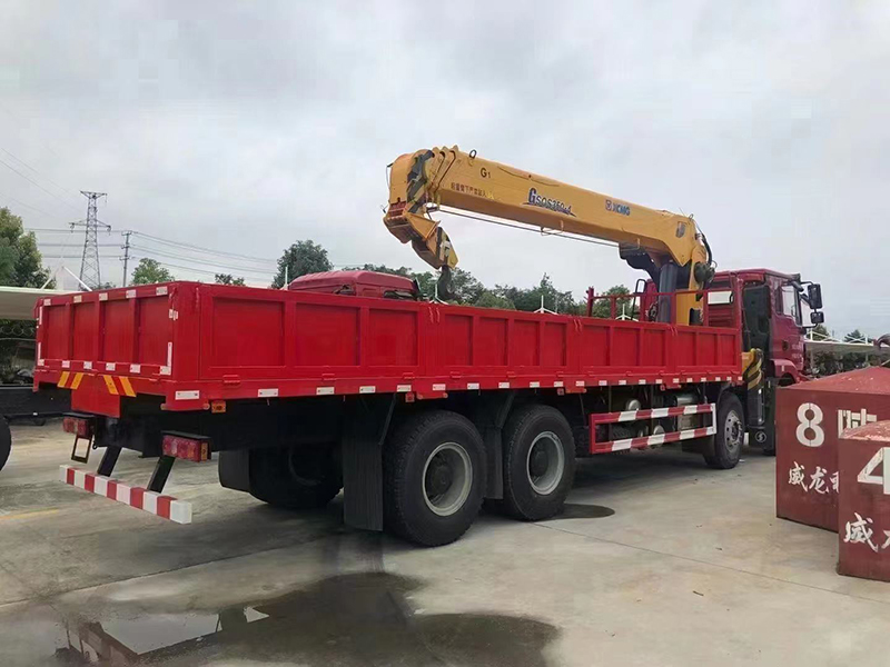 PFT5310JSQMC6Z陜汽德龍前四后八 PFT5310JSQMC6Z陜汽德龍前四后八