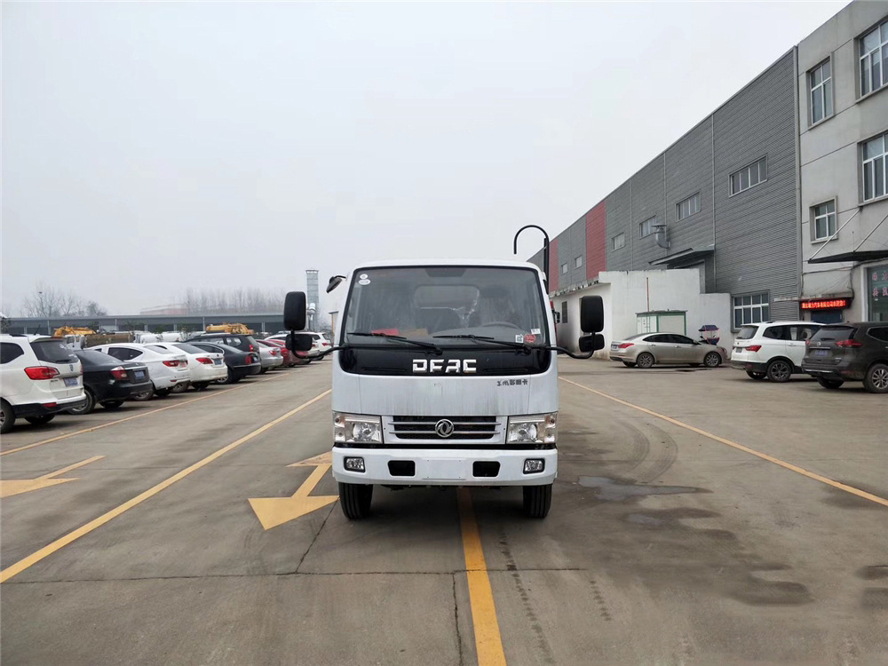 5方 地庫(kù)專用東風(fēng)D6 壓縮垃圾車 5方 地庫(kù)專用東風(fēng)D6 壓縮垃圾車