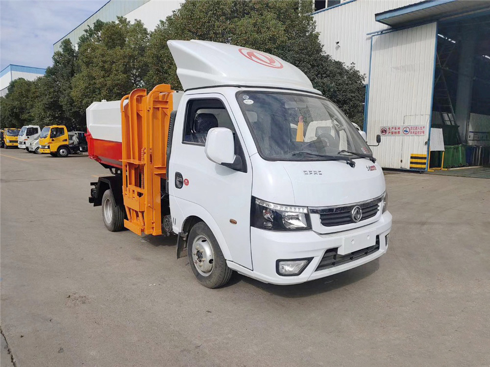 國六3-4方 藍牌東風(fēng)途逸掛桶垃圾車 國六3-4方 藍牌東風(fēng)途逸掛桶垃圾車