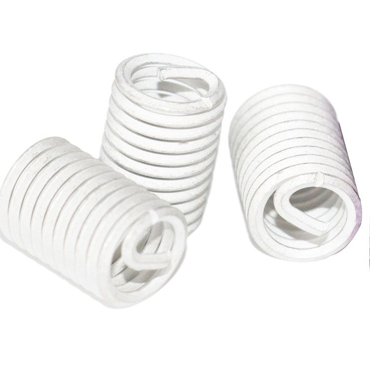 問題三：鋼絲螺套安裝完畢、塞規(guī)檢測通規(guī)不通或螺栓旋入不順？